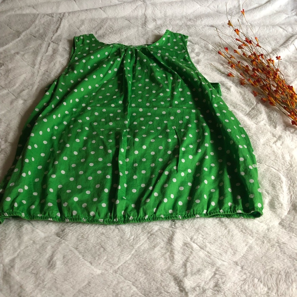 Sleeveless Top